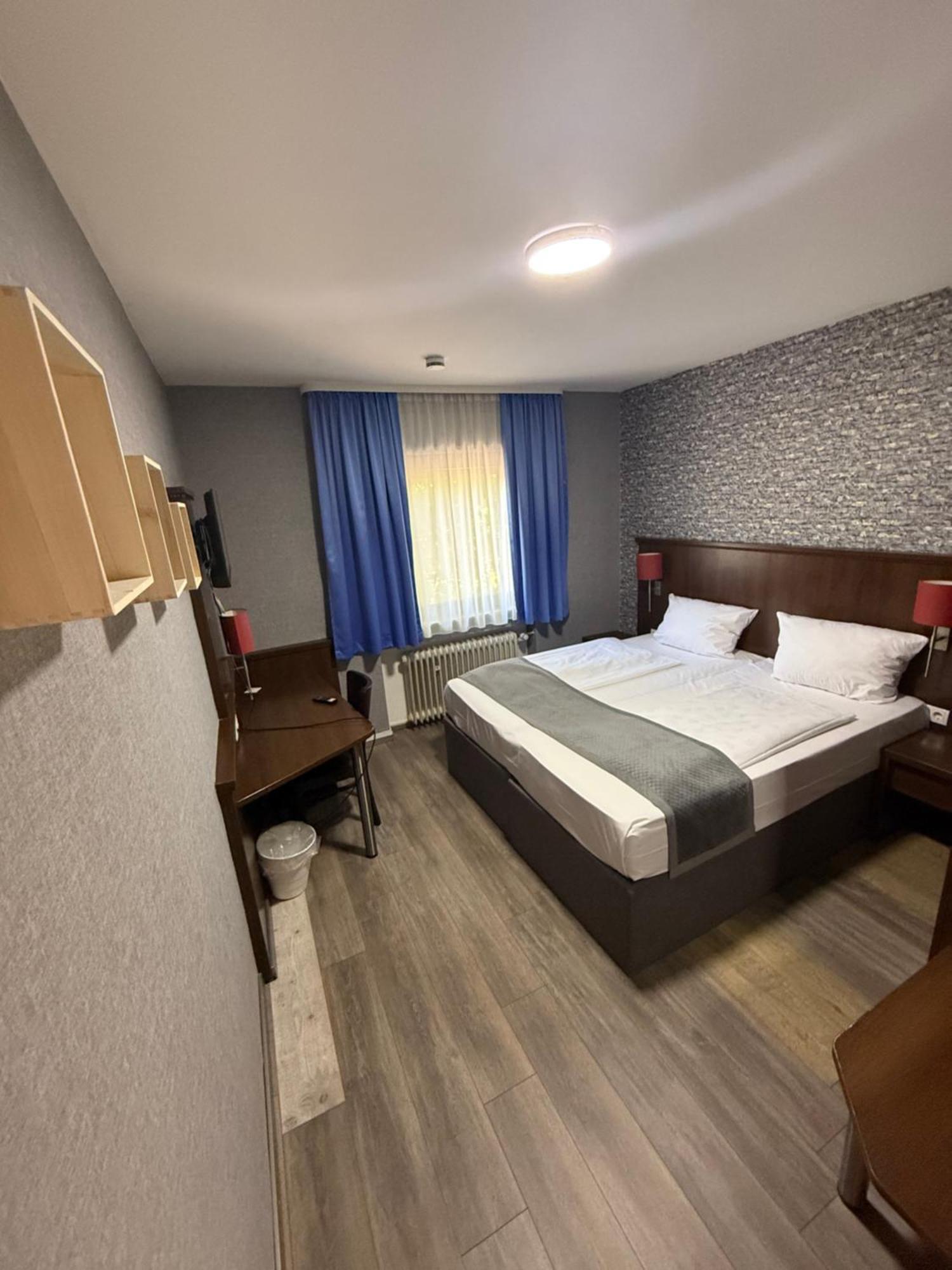 Parkhotel Lindenhof - Kostenlose Parkplaetze Offenbach am Main Exterior photo